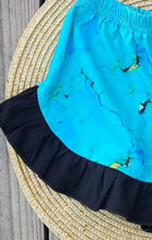 Load image into Gallery viewer, Turquoise Stone Printed Shorts
