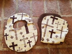 Crosses bib and burp cloth set - Miss Thangz