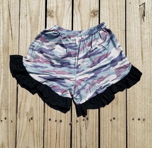 Faded camo print shorties - Miss Thangz