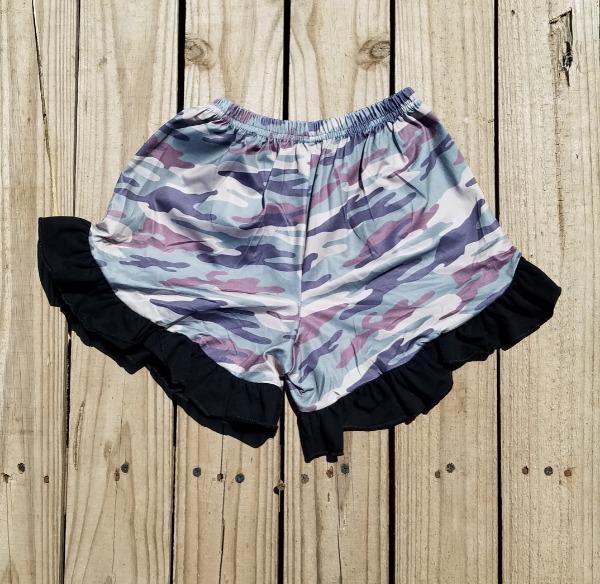 Faded camo print shorties - Miss Thangz