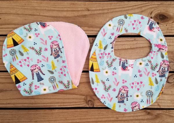 Llama and Teppee Bib and burp cloth set - Miss Thangz